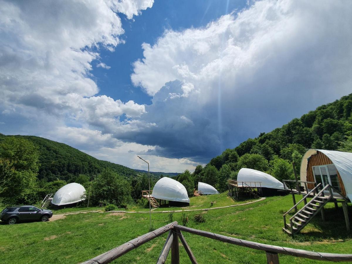 Sunrise Glamping Retreat Hotel Galesu Exterior photo