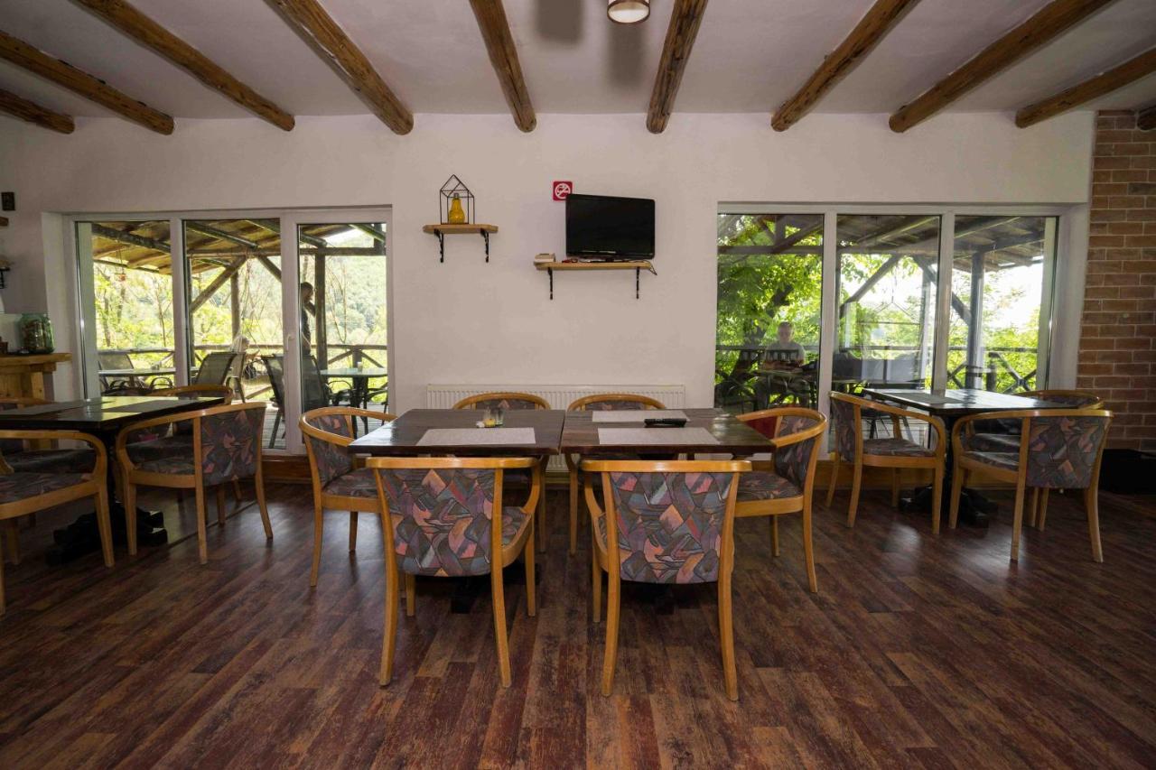 Sunrise Glamping Retreat Hotel Galesu Exterior photo