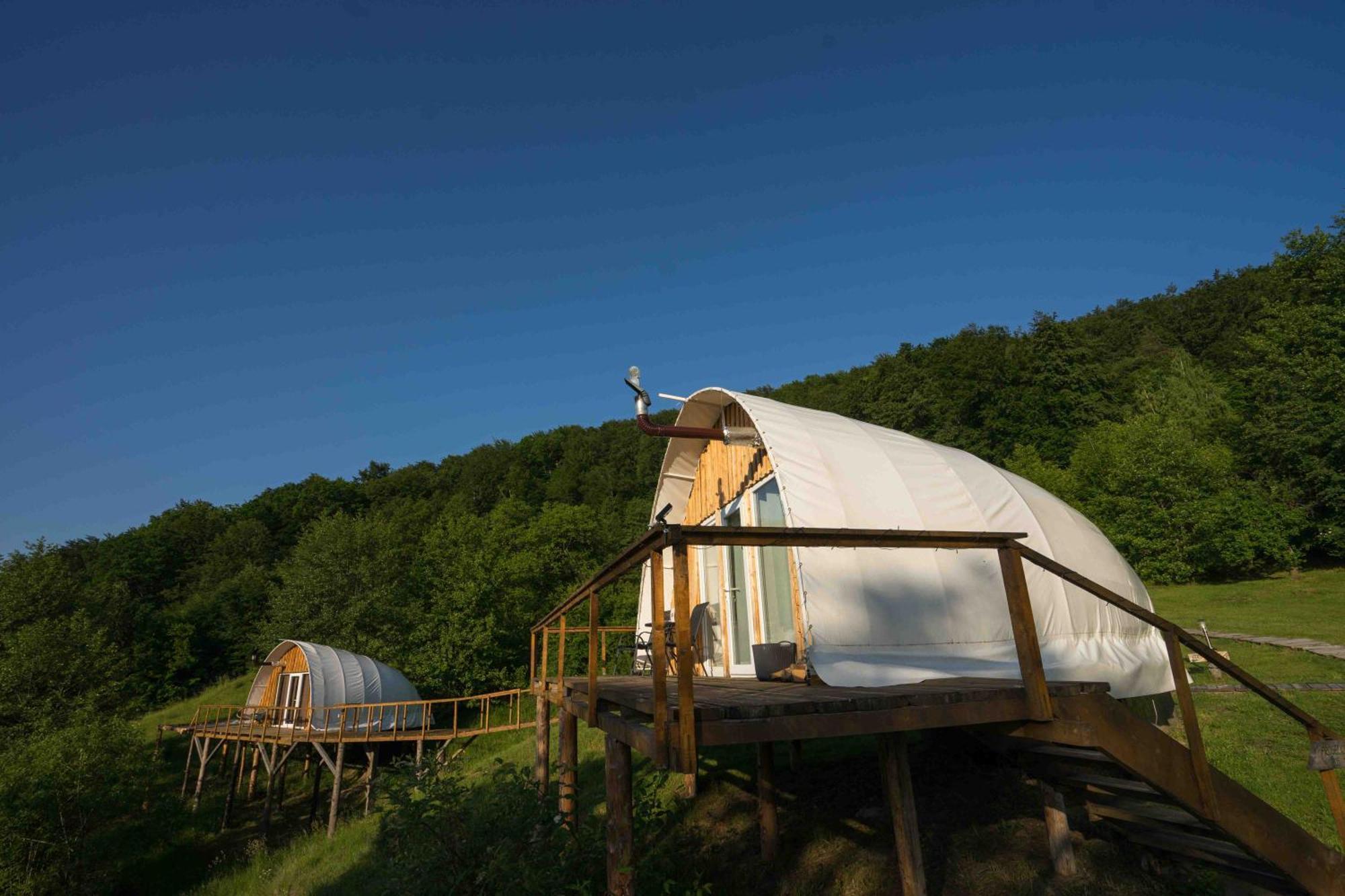 Sunrise Glamping Retreat Hotel Galesu Room photo